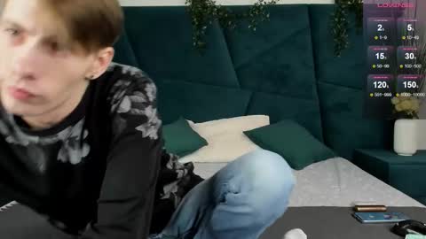 Erick  online show from November 2025 07:40:01 AM