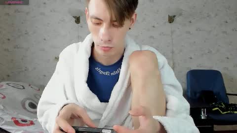 Snapshot of only_eric chatting on March 2026 07:14:01 AM Erick online show from March 2026 07:14:01 AM