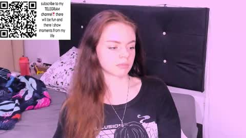 Snapshot of only_sarah1 chatting on December 2024 10:59:02 PM only_sarah1 online show from December 2024 10:59:02 PM