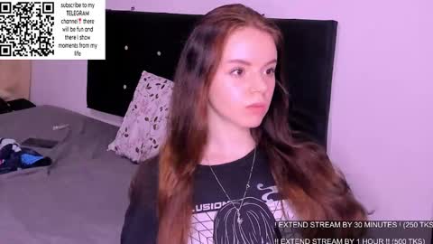 Snapshot of only_sarah1 chatting on January 2025 12:04:02 AM only_sarah1 online show from January 2025 12:04:02 AM