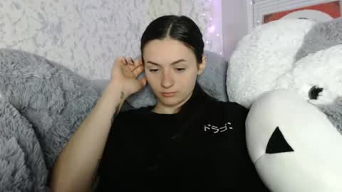 Amalia online show from April 2026 05:29:01 PM
