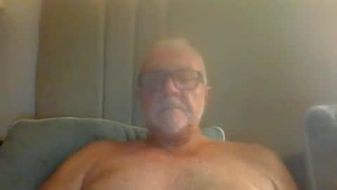 Snapshot of onlyfunwithyou chatting on December 2025 11:31:01 PM Onlyfunwithyou online show from December 2025 11:31:01 PM