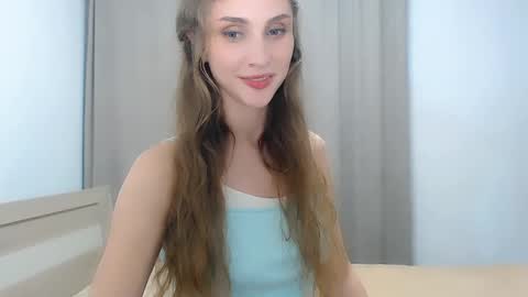 Snapshot of onnaone chatting on December 2024 02:08:02 AM OnnA online show from December 2024 02:08:02 AM