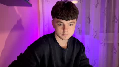 Mike online show from November 2025 06:52:02 PM