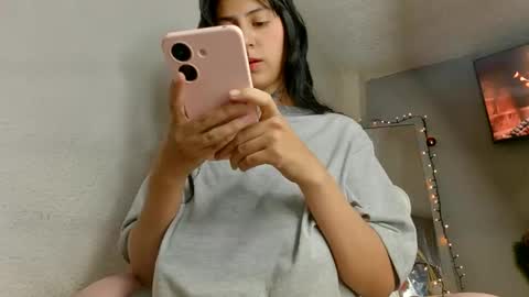 juanita online show from December 2024 03:57:02 PM