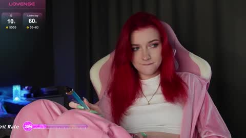 Hannah online show from October 2025 07:53:01 PM