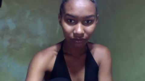 oolyette online show from November 2025 09:20:01 AM