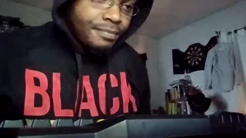 opaque772800 online show from December 2025 11:43:01 PM