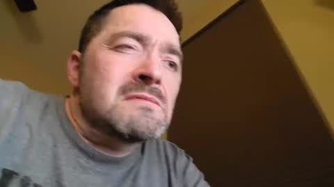 Snapshot of open4400 chatting on March 2026 04:38:02 AM LivingLong online show from March 2026 04:38:02 AM