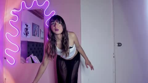 ophelune online show from November 2025 03:39:02 AM