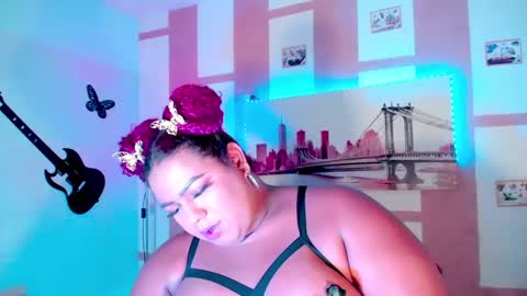 OpraxBell online show from October 2025 03:16:02 AM