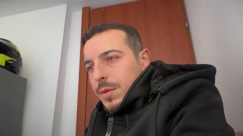 Snapshot of or690 chatting on December 2025 09:59:02 AM or online show from December 2025 09:59:02 AM