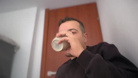 Snapshot of or690 chatting on December 2025 08:45:02 AM or online show from December 2025 08:45:02 AM