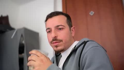 Snapshot of or690 chatting on February 2026 08:44:02 AM or online show from February 2026 08:44:02 AM