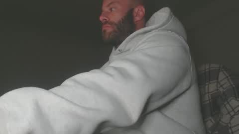 Snapshot of oregon87 chatting on November 2025 04:31:02 PM The Oregon Lumberjack online show from November 2025 04:31:02 PM