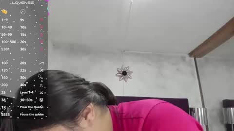 Snapshot of oriana_guzman chatting on December 2024 05:55:01 PM Miss Guzman online show from December 2024 05:55:01 PM