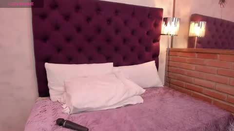 Snapshot of oriana_guzman chatting on December 2024 05:11:01 PM Miss Guzman online show from December 2024 05:11:01 PM