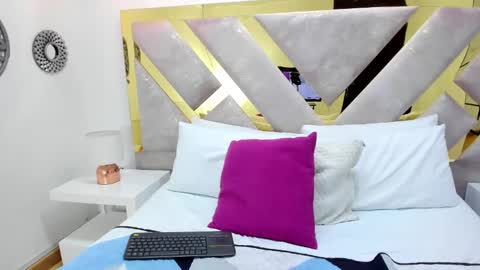 Snapshot of oriana_guzman chatting on January 2025 03:50:01 PM Miss Guzman online show from January 2025 03:50:01 PM