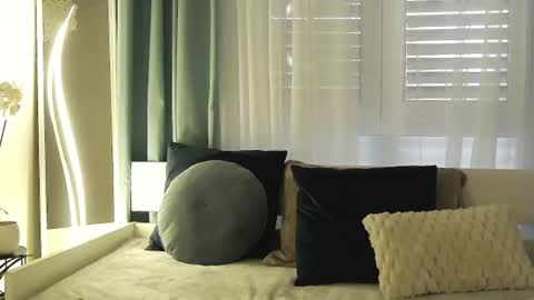 orianawade online show from June 2026 05:27:01 AM