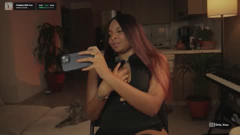 Snapshot of orla_voss chatting on November 2025 12:11:02 AM Orla online show from November 2025 12:11:02 AM