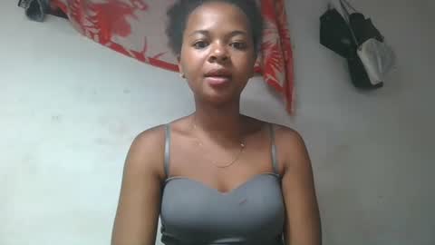 ornellahhh online show from November 2025 01:55:02 AM