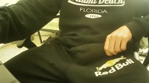 Snapshot of orobrus chatting on January 2025 04:46:02 PM Oroborus online show from January 2025 04:46:02 PM