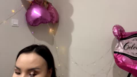 Snapshot of orphaajayi chatting on October 2025 12:13:02 PM Angel online show from October 2025 12:13:02 PM