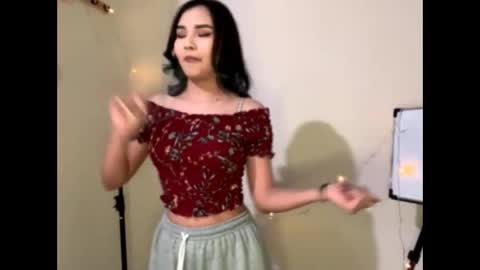 Snapshot of orphaajayi chatting on December 2025 12:14:02 PM Angel online show from December 2025 12:14:02 PM