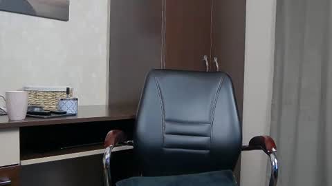 Snapshot of ortensialady76444316 chatting on May 2026 04:29:02 AM Ortensialady online show from May 2026 04:29:02 AM