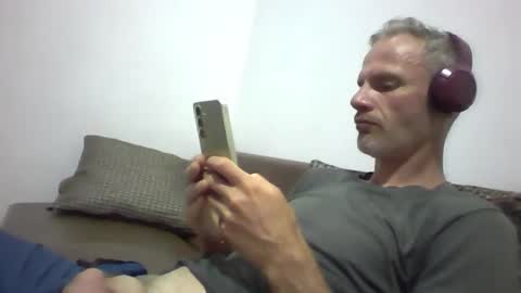 orwel09 online show from March 2026 07:46:02 PM