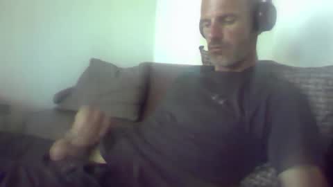 orwel09 online show from April 2026 03:09:01 PM