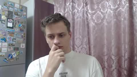 Oscar online show from December 2025 12:40:02 AM