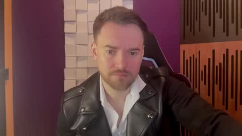 Snapshot of oscarsavage chatting on February 2025 05:13:02 PM Oscar Steel Savage online show from February 2025 05:13:02 PM