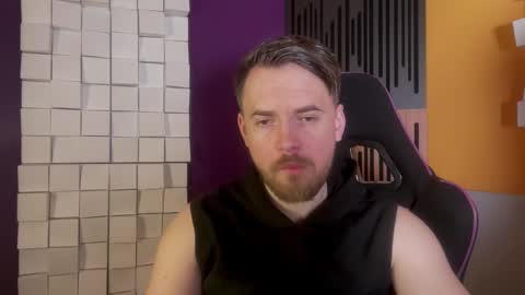 Snapshot of oscarsavage chatting on February 2025 10:09:01 PM Oscar Steel Savage online show from February 2025 10:09:01 PM