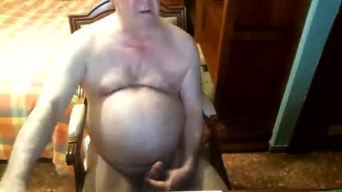 Snapshot of oscarw chatting on May 2026 02:48:01 PM Oscar online show from May 2026 02:48:01 PM