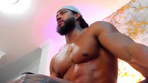 Snapshot of osher_cox chatting on February 2025 06:35:01 AM osher_cox online show from February 2025 06:35:01 AM