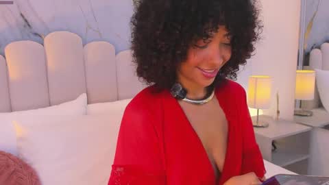 Snapshot of oshun_25 chatting on September 2025 12:53:01 PM Oshun online show from September 2025 12:53:01 PM