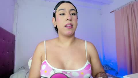 Maria   online show from May 2026 06:35:02 PM