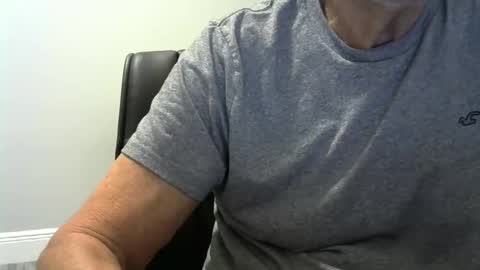 Ossi online show from November 2025 02:43:02 AM