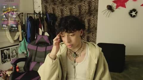 Snapshot of otter_star chatting on June 2026 03:41:01 AM Princces Albert online show from June 2026 03:41:01 AM