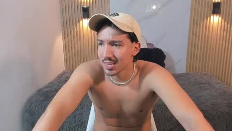 Otto Andrew online show from April 2026 03:46:01 AM