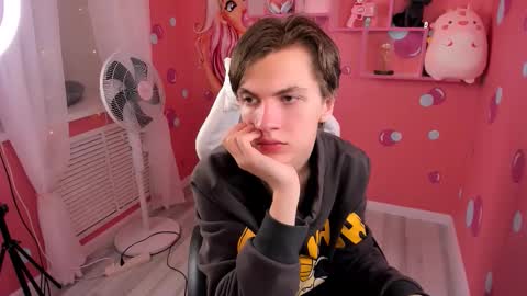 Otto online show from October 2025 08:31:02 PM