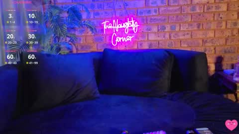 Snapshot of ourjourneyxoxo chatting on September 2025 07:46:01 AM OurJourneyXoXo online show from September 2025 07:46:01 AM