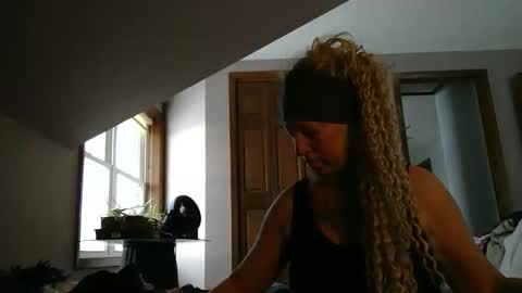 JJ online show from February 2026 02:21:02 PM