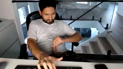outdoornakedguy11_007 online show from May 2026 06:42:01 AM