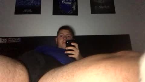 Snapshot of outflayd chatting on October 2025 01:46:02 AM outflayd online show from October 2025 01:46:02 AM