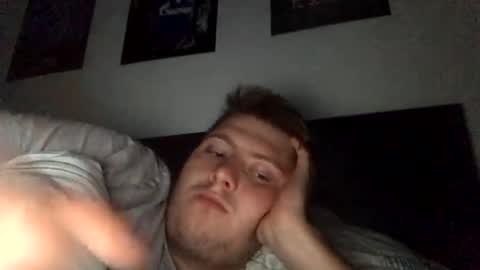 Snapshot of outflayd chatting on October 2025 03:43:01 AM outflayd online show from October 2025 03:43:01 AM