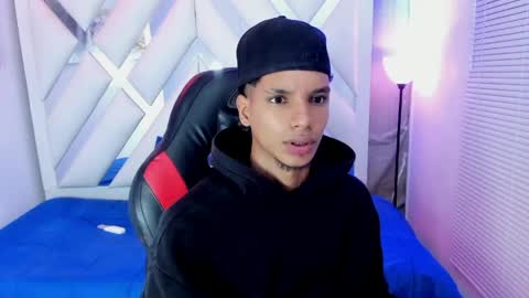 owen blaze online show from May 2026 11:21:02 PM