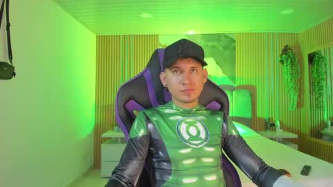 Owen Drak online show from April 2026 11:36:02 PM