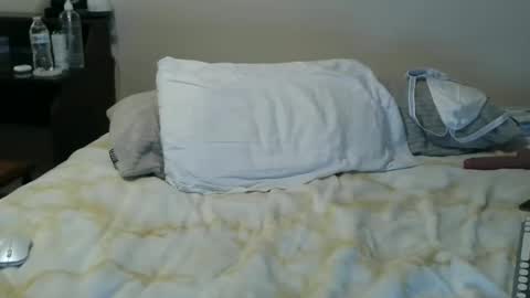 Snapshot of owenflag chatting on December 2025 02:10:02 AM Owen online show from December 2025 02:10:02 AM